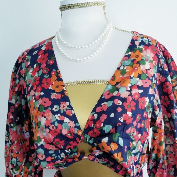 Floral Cut-Out Front Midi Dress - Picture 6 of 16